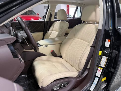 Used 2018 Lexus LS 500 AWD w/ Interior Upgrade Package image 15