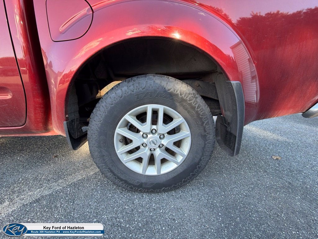 Used 2018 Nissan Frontier SV AWD/4WD image 12