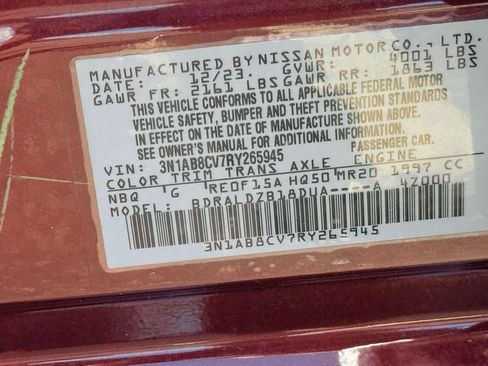 Used 2024 Nissan Sentra SV FWD image 16