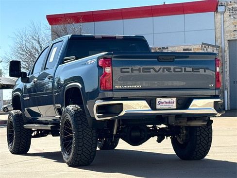 Used 2024 Chevrolet Silverado 2500 LT image 6