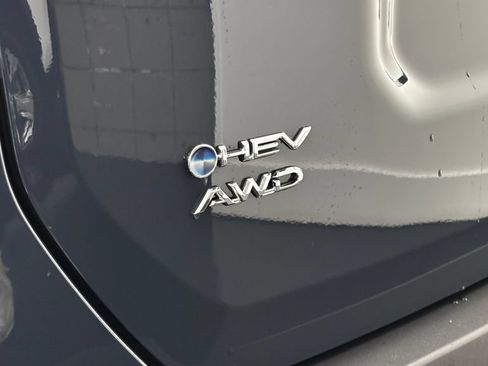 Used 2026 Toyota RAV4 XLE Premium w/ Weather Package AWD/4WD image 8