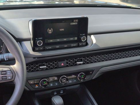 Used 2025 Honda Accord SE image 16