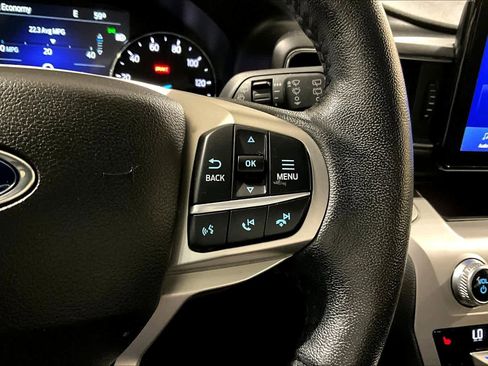 Used 2021 Ford Explorer XLT w/ Equipment Group 202A RWD image 25