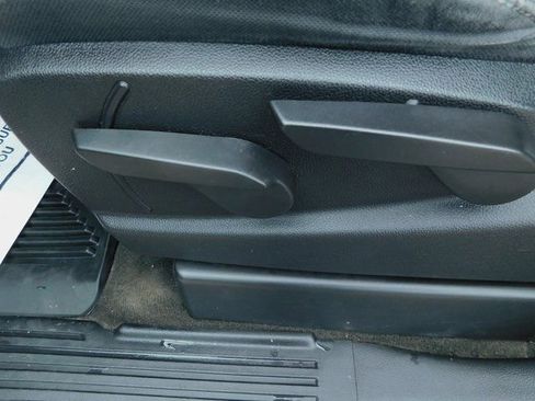 Used 2017 Chevrolet Silverado 1500 LT image 25