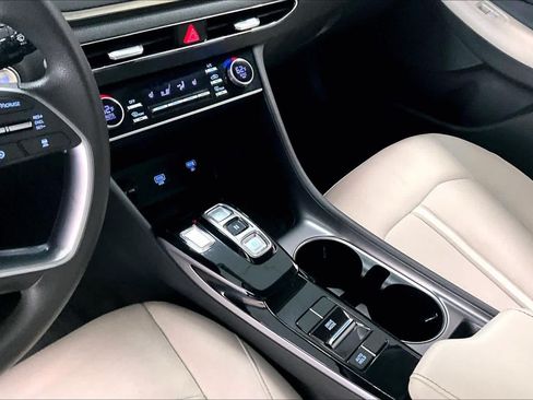 Used 2023 Hyundai Sonata SEL FWD image 17