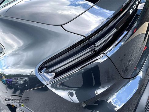Used 2026 Porsche Macan Electric RWD image 24