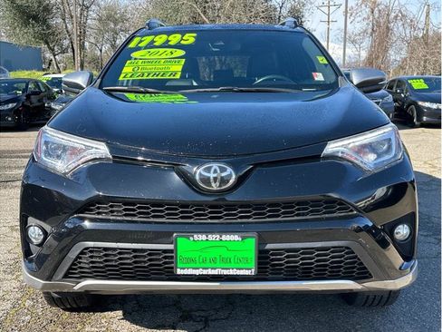 Used 2018 Toyota RAV4 SE w/ Power Extra Value Package image 2