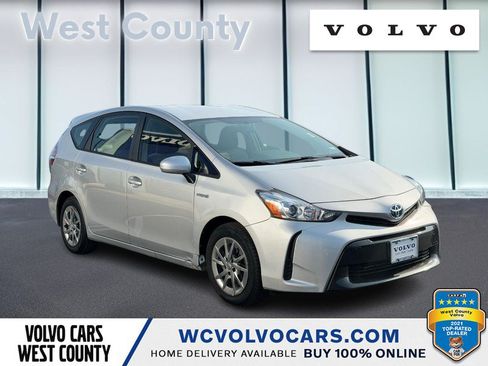 Used 2017 Toyota Prius V Two w/ Carpet Mat Package FWD image 1