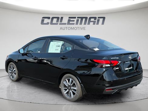 New 2025 Nissan Versa SV w/ Trunk Package FWD image 3