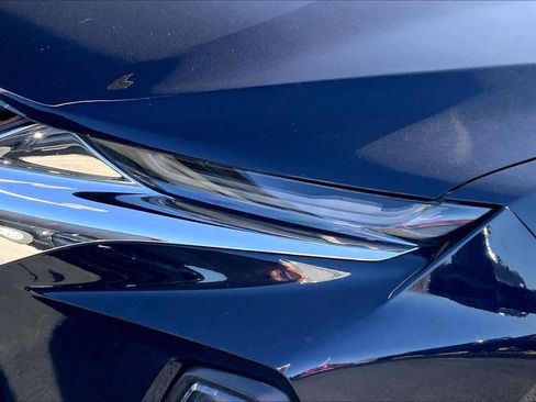 Used 2020 Chevrolet Blazer LT image 28