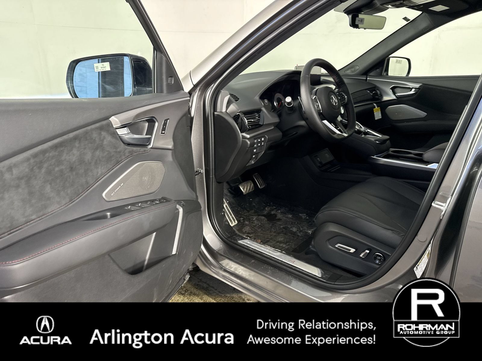 Used 2026 Acura RDX w/ Advance Package AWD/4WD image 4