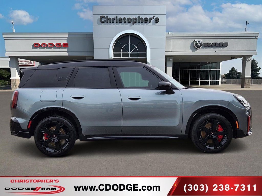 Used 2025 MINI Cooper Countryman John Cooper Works AWD/4WD image 2