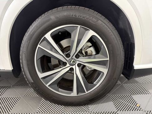 Used 2024 Lexus RX 350 FWD w/ Technology Package image 15