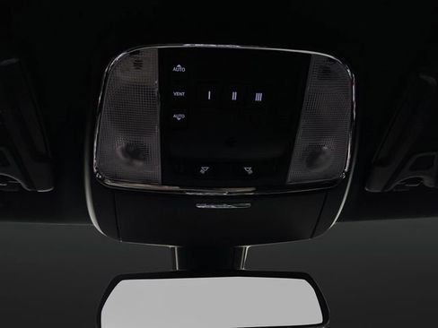 Used 2022 Dodge Charger Scat Pack w/ Dynamics Package image 23