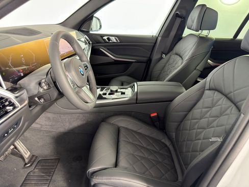 New 2026 BMW X5 sDrive40i w/ M Sport Package image 5