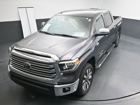 Used 2018 Toyota Tundra Limited image 12