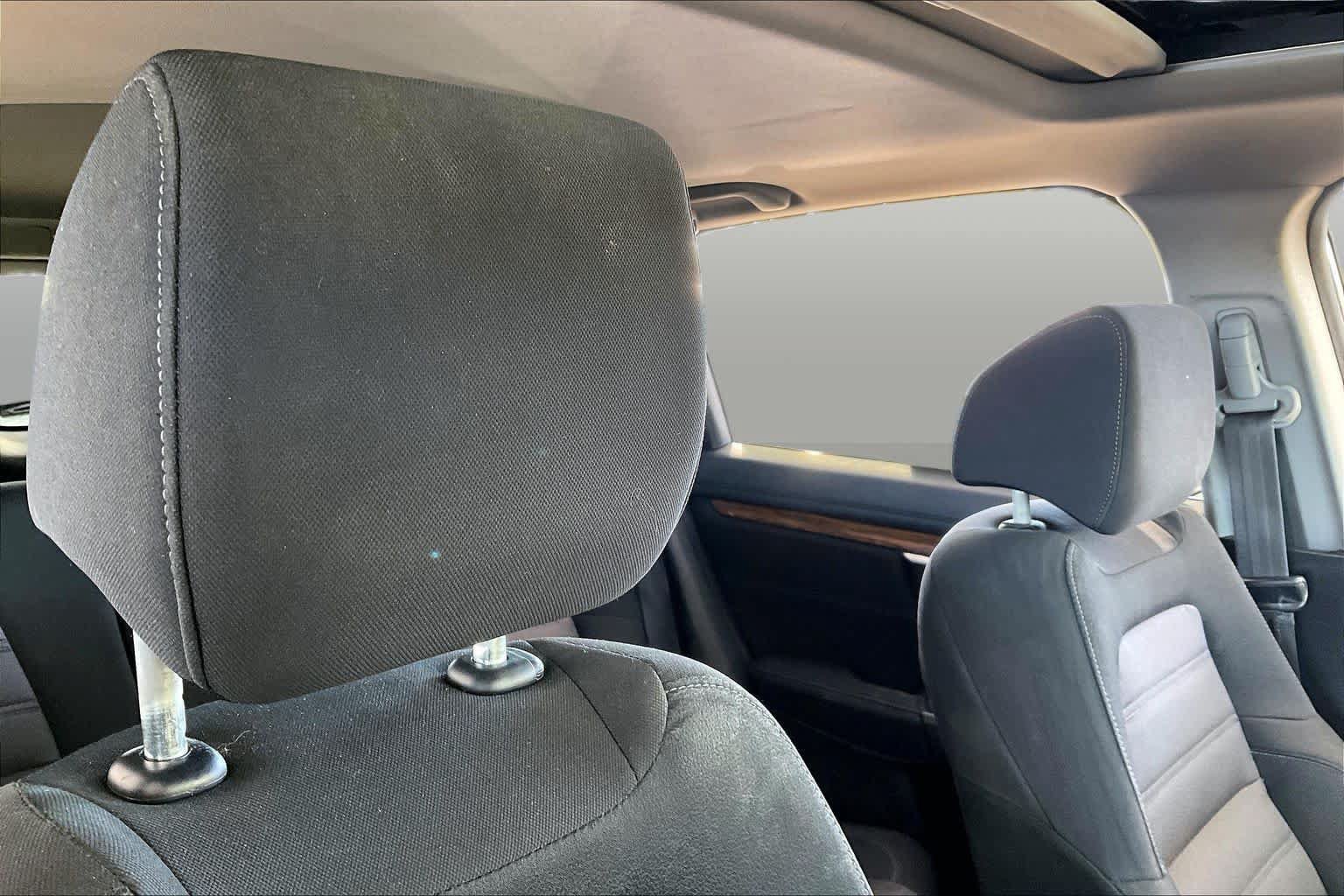 Used 2022 Honda CR-V EX image 9