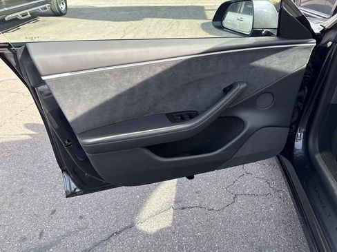 Used 2024 Tesla Model 3 Performance image 10