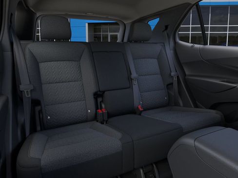 New 2023 Chevrolet Equinox LT AWD/4WD image 17