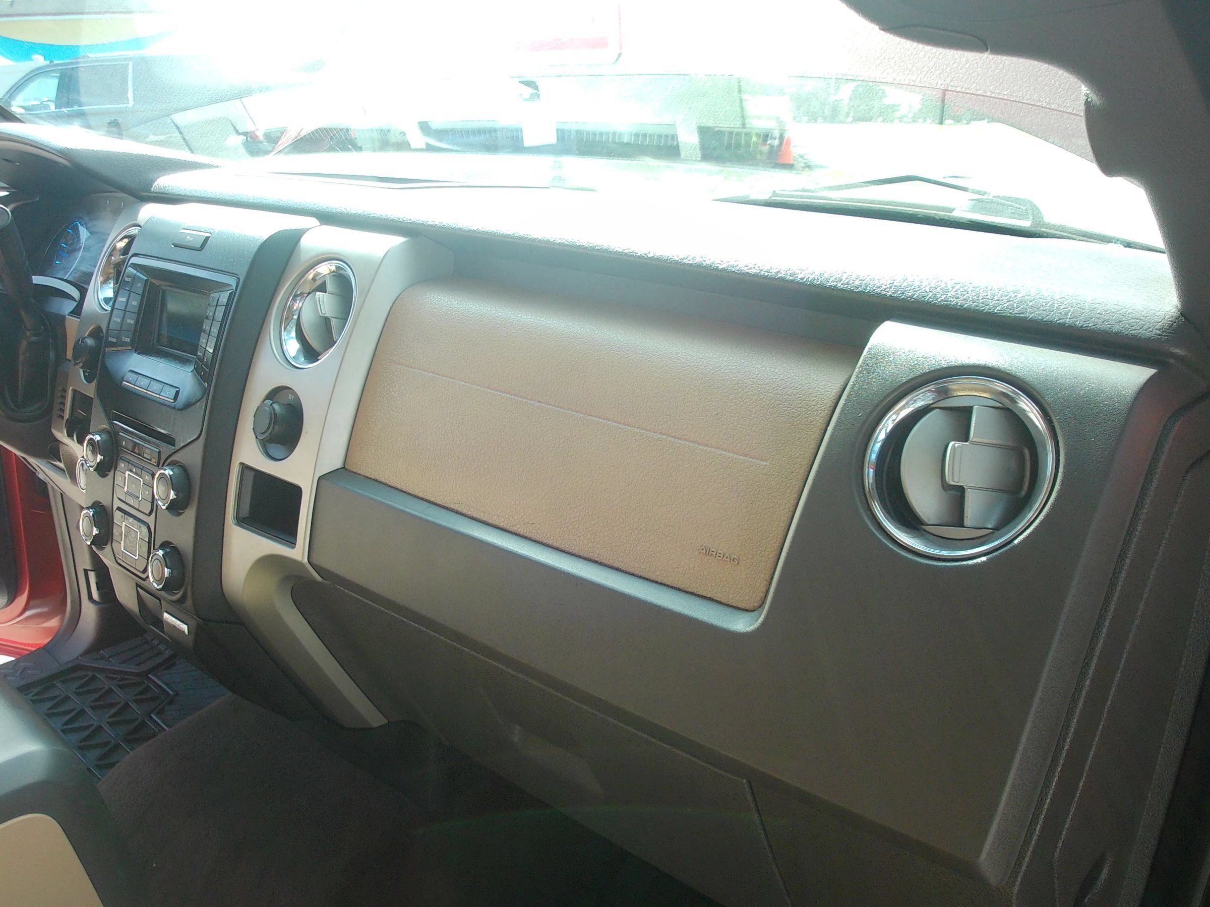 Used 2014 Ford F150 XLT w/ Equipment Group 302A Luxury RWD image 37