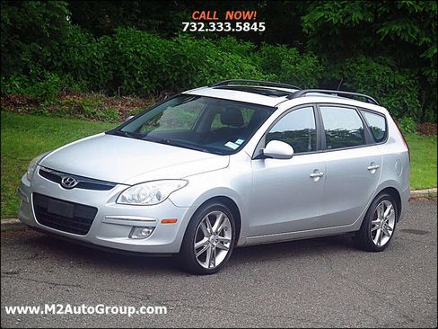 Used 2010 Hyundai Elantra SE image 23
