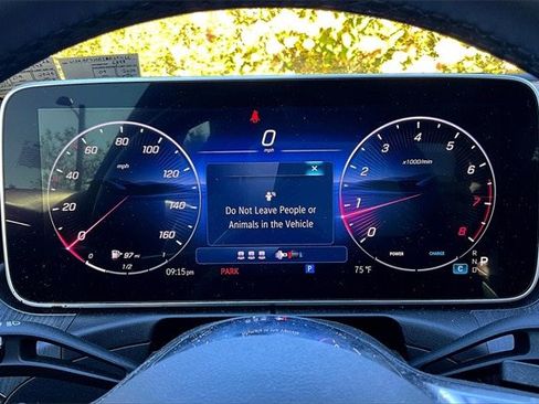 Certified 2025 Mercedes-Benz C 300 4MATIC Sedan image 17