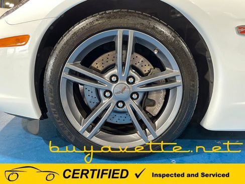 Used 2008 Chevrolet Corvette Convertible w/ Preferred Equipment Group RWD image 12