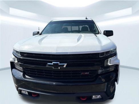Used 2021 Chevrolet Silverado 1500 LT Trail Boss w/ Convenience Package II AWD/4WD image 31