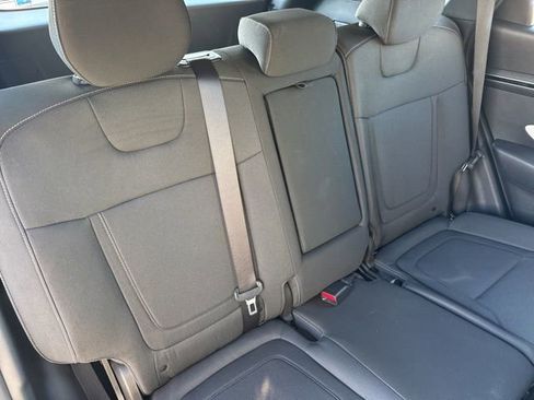 Certified 2024 Hyundai Tucson SE image 25