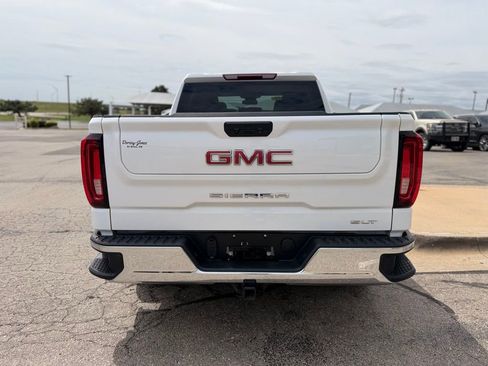 Used 2025 GMC Sierra 1500 SLT RWD image 5
