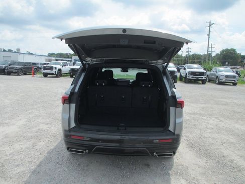 New 2026 Buick Enclave Sport Touring image 7