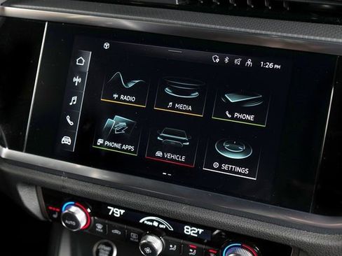 Certified 2022 Audi Q3 2.0T Premium Plus w/ Premium Plus Package image 17