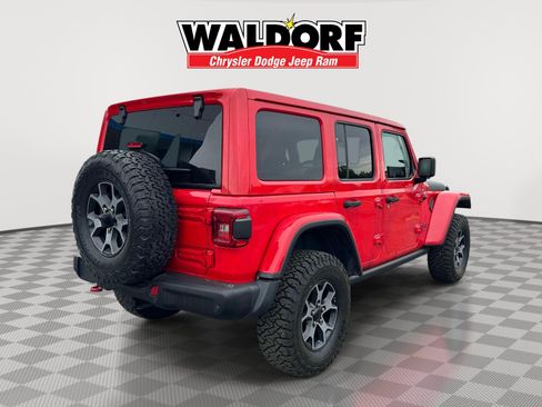 Used 2019 Jeep Wrangler Unlimited Rubicon AWD/4WD image 8