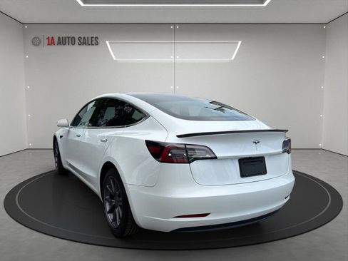 Used 2019 Tesla Model 3 Standard Range Plus RWD image 3