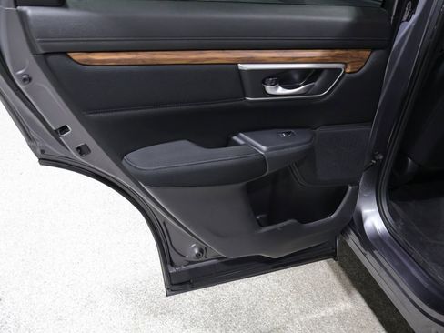 Used 2019 Honda CR-V EX image 18