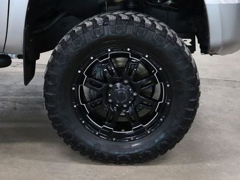 Used 2019 Toyota Tundra Platinum AWD/4WD image 30