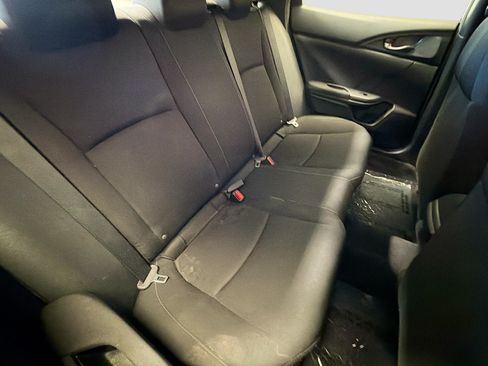 Used 2019 Honda Civic Sport image 14