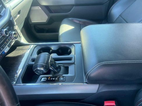 Used 2021 Ford F150 Lariat image 21