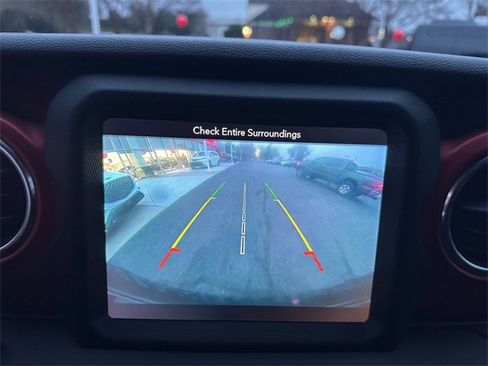 Used 2019 Jeep Wrangler Unlimited Rubicon image 22