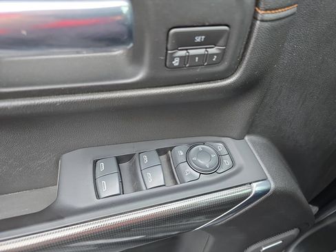 Used 2019 GMC Sierra 1500 AT4 w/ AT4 Premium Package AWD/4WD image 31