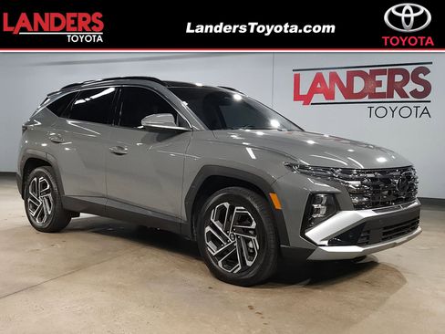 Used 2025 Hyundai Tucson Limited image 1