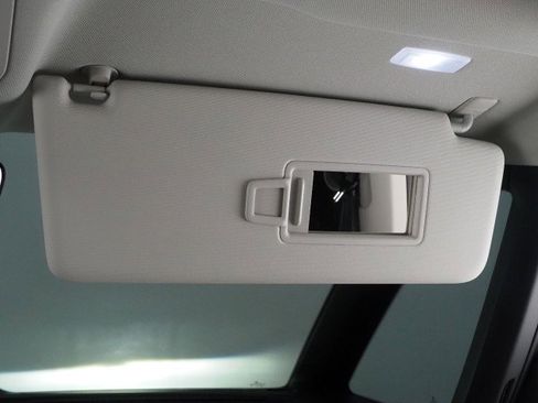 Used 2025 Volkswagen ID. Buzz 1st Edition image 66