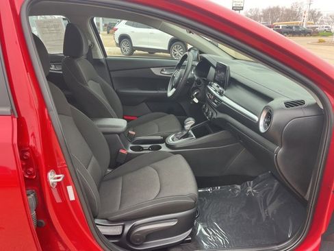 Used 2023 Kia Forte LXS image 51