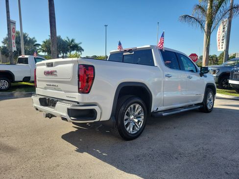 Used 2021 GMC Sierra 1500 Denali w/ Technology Package image 5