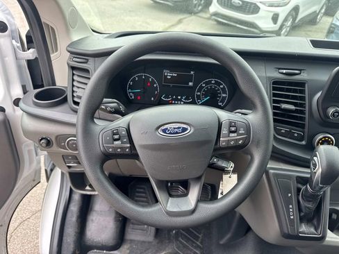 New 2025 Ford Transit 250 Low Roof image 18
