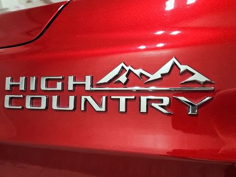 Used 2021 Chevrolet Tahoe High Country w/ Premium Package AWD/4WD image 39