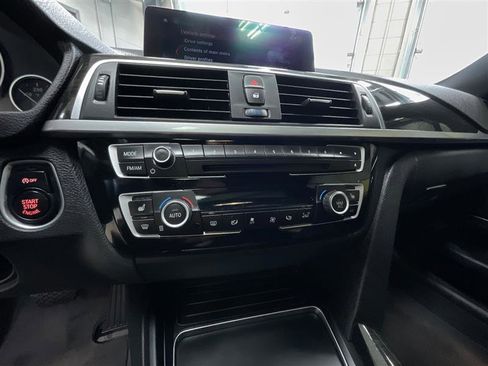 Used 2019 BMW 430i xDrive Coupe w/ Convenience Package image 16