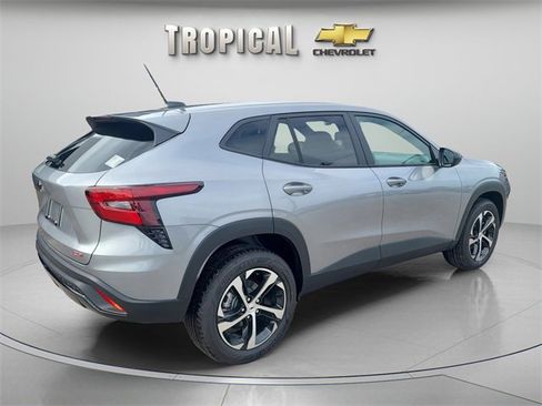 New 2026 Chevrolet Trax RS image 5