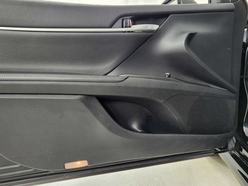 Used 2024 Toyota Camry XSE FWD image 17