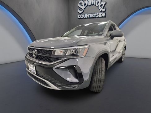 Used 2024 Volkswagen Taos SE AWD/4WD image 9